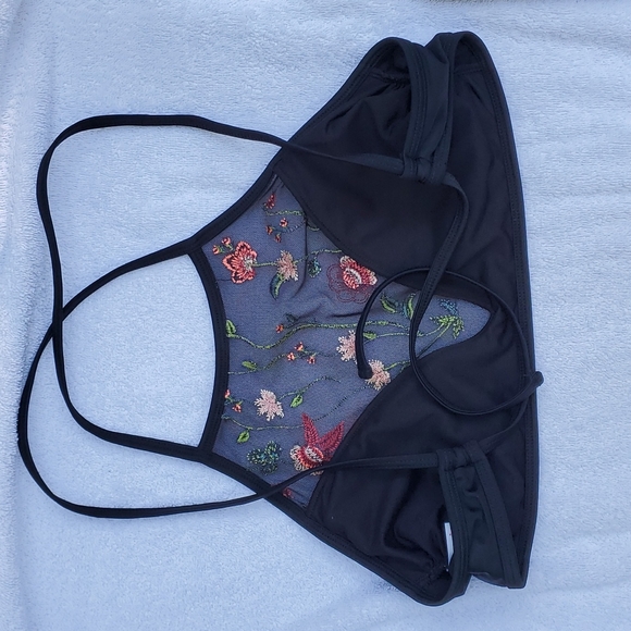 Bikini Top - Picture 3 of 3